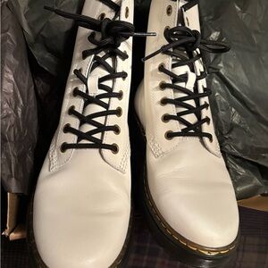 Dr Marten White Lace-Up Boots White 8 NEW